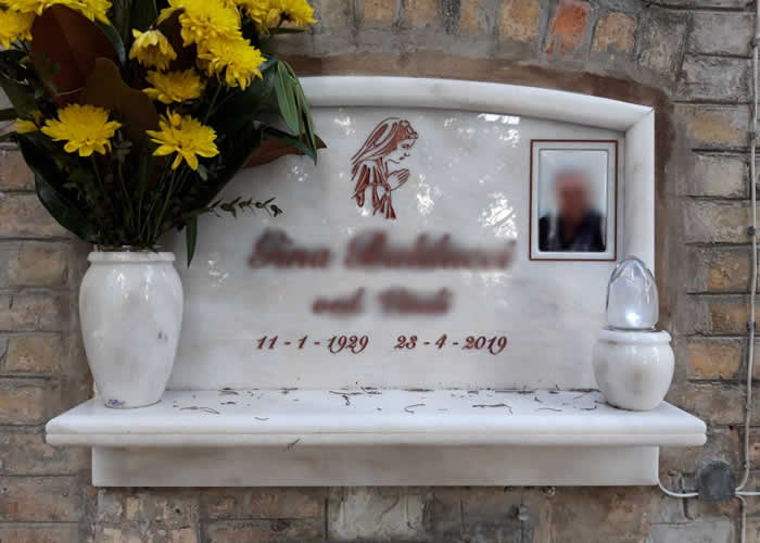 Prezzi e costi lapidi in marmo